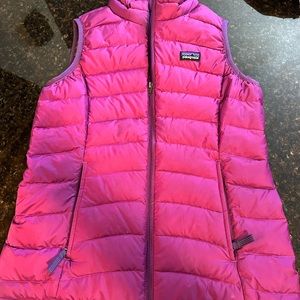 Girls Size 10 (med) Patagonia Puffer Vest